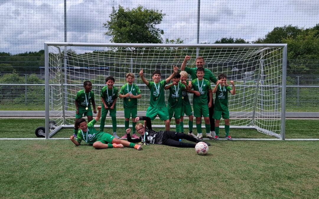LTC 12-1 kampioen!