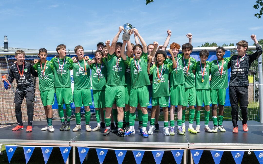 LTC JO15-1 wint de beker op Urk